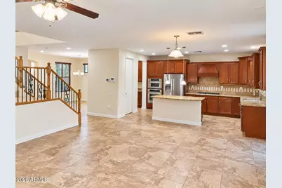 3838 E Cat Balue Drive, Phoenix, AZ 85050 - Photo 4