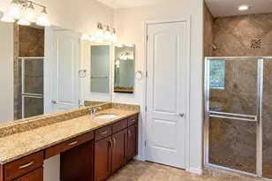 3838 E Cat Balue Dr, Phoenix, AZ 85050 - Photo 18