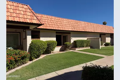 195 N Cottonwood Street #31, Chandler, AZ 85225 - Photo 1