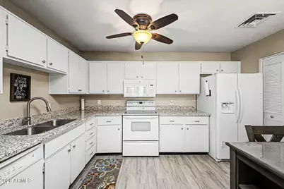 14300 W Bell Road #128, Surprise, AZ 85374 - Photo 10