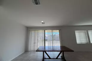 11623 W Pkwy Ln, Avondale, AZ 85323 - Photo 8