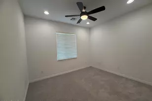 11623 W Pkwy Ln, Avondale, AZ 85323 - Photo 14