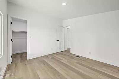 2843 E Piute Avenue, Phoenix, AZ 85050 - Photo 14