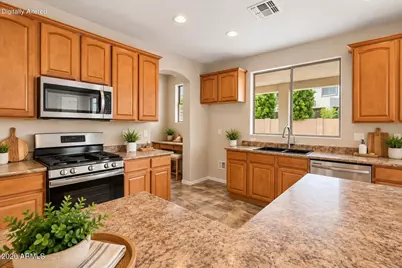 13916 N 135th Drive, Surprise, AZ 85379 - Photo 18