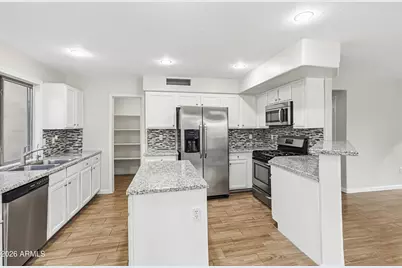 509 W Harvard Avenue, Gilbert, AZ 85233 - Photo 8