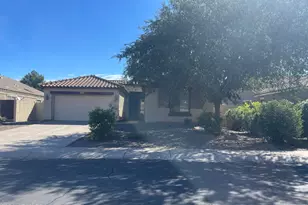 4871 S Granite St, Gilbert, AZ 85298 - Photo 2