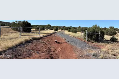 12 County Rd N8483 -- #-, Concho, AZ 85924 - Photo 8