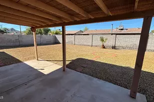 3510 E Ludlow Dr, Phoenix, AZ 85032 - Photo 20