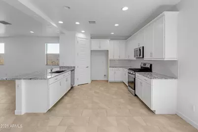8272 N 170th Lane, Waddell, AZ 85355 - Photo 14