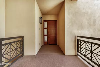 8 Biltmore Estates Drive #Unit 309, Phoenix, AZ 85016 - Photo 2