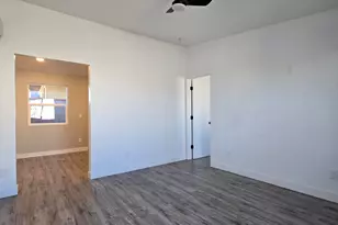 1917 E Monroe St, Phoenix, AZ 85034 - Photo 4