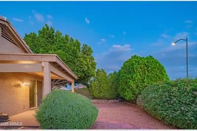 10501 W Yukon Drive, Peoria, AZ 85382 - Photo 28