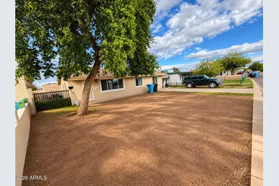 2802 W Meadowbrook Avenue, Phoenix, AZ 85017 - Photo 2