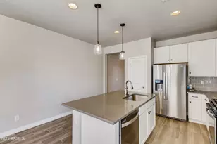 3721 E Cheery Lynn Rd, Phoenix, AZ 85018 - Photo 8