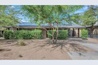 4428 E Turney Avenue, Phoenix, AZ 85018 - Photo 2