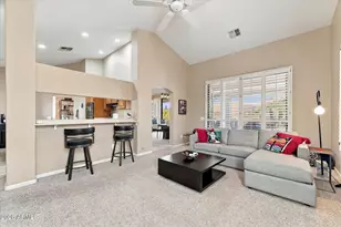 10626 E Coopers Hawk Dr, Sun Lakes, AZ 85248 - Photo 14