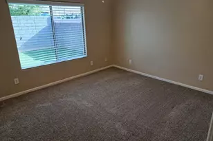 125 N 22nd Pl, Mesa, AZ 85213 - Photo 12