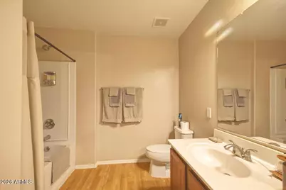 6366 W Barbara Avenue, Glendale, AZ 85302 - Photo 12