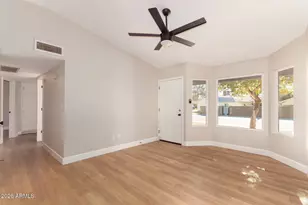 232 E Leah Ln, Gilbert, AZ 85234 - Photo 4