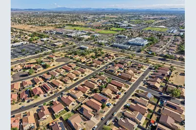 15606 W Port Au Prince Lane W, Surprise, AZ 85379 - Photo 42