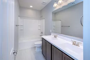 25429 N 19th Ln, Phoenix, AZ 85085 - Photo 8