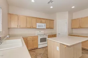 22507 N 31st Ave, Phoenix, AZ 85027 - Photo 10
