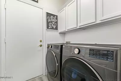 14250 W Wethersfield Road, Surprise, AZ 85379 - Photo 8