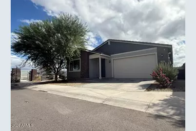 10945 W Baden Street, Avondale, AZ 85323 - Photo 2