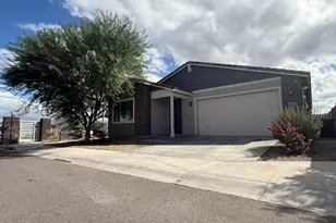 10945 W Baden St, Avondale, AZ 85323 - Photo 2