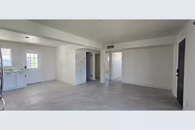 2711 W Campbell Avenue, Phoenix, AZ 85017 - Photo 8