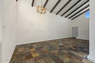 2229 E Catalina Dr, Phoenix, AZ 85016 - Photo 12