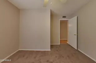 220 W Utopia Rd, Phoenix, AZ 85027 - Photo 10