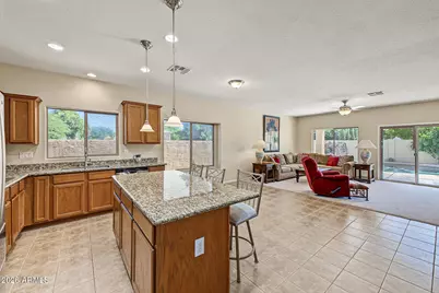 977 E Chelsea Drive, San Tan Valley, AZ 85140 - Photo 10