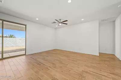 9201 W Debbie Lane, Arizona City, AZ 85123 - Photo 8