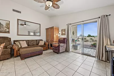 6904 W Juniper Avenue, Peoria, AZ 85382 - Photo 8