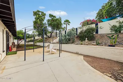 2843 E Acoma Drive, Phoenix, AZ 85032 - Photo 40