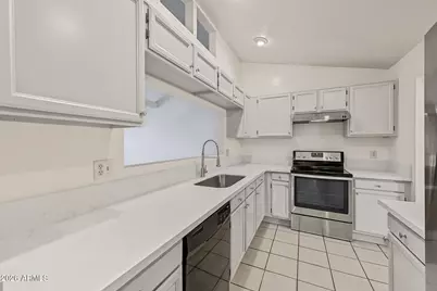 4173 E Huntington Drive, Phoenix, AZ 85040 - Photo 12