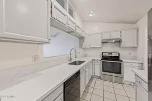 4173 E Huntington Dr, Phoenix, AZ 85040 - Photo 12