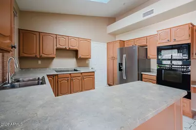 9610 W Marco Polo Road, Peoria, AZ 85382 - Photo 14