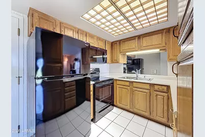10330 W Thunderbird Boulevard #C318, Sun City, AZ 85351 - Photo 2