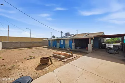 2706 W Lawrence Lane, Phoenix, AZ 85051 - Photo 8