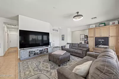 2757 W Via Calabria Way, Phoenix, AZ 85086 - Photo 6