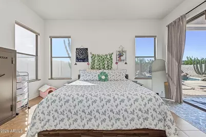 2757 W Via Calabria Way, Phoenix, AZ 85086 - Photo 14
