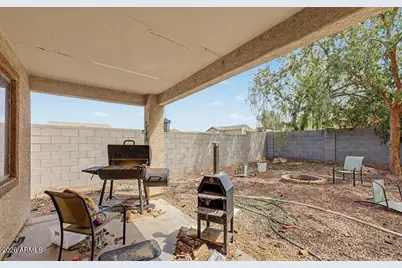36781 W Mondragone Lane, Maricopa, AZ 85138 - Photo 10