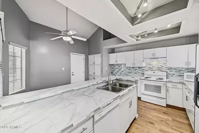 566 N Aspen Drive, Chandler, AZ 85226 - Photo 12