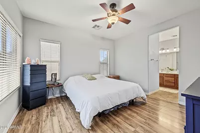 3630 W Thalia Court, Phoenix, AZ 85086 - Photo 10