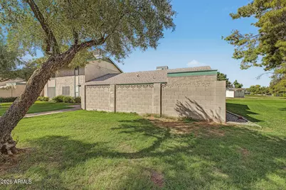18212 N 45th Avenue, Glendale, AZ 85308 - Photo 2