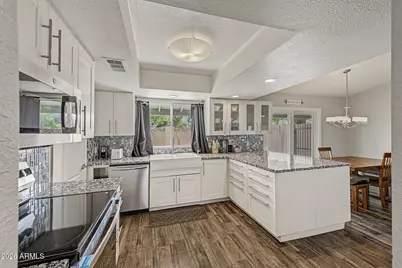 18212 N 45th Avenue, Glendale, AZ 85308 - Photo 6