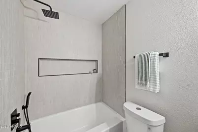 17645 N 29th Avenue, Phoenix, AZ 85053 - Photo 6