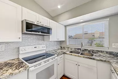 1050 E Ingram Street, Mesa, AZ 85203 - Photo 12